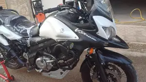Suzuki V-Strom 650XT ABS (2015 - 17)  (2)