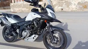 Suzuki V-Strom 650XT ABS (2015 - 17)  (3)