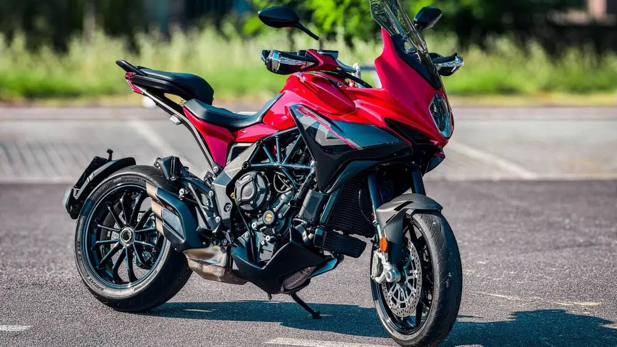 MV Agusta Turismo Veloce 800 Rosso (2021 - 23) 