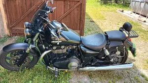 Triumph Thunderbird Storm 1700 ABS (2010 - 16)  (4)