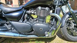 Triumph Thunderbird Storm 1700 ABS (2010 - 16)  (10)