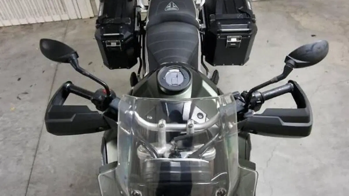 Triumph Tiger Explorer XC SE 1215 ABS (2011 - 16)  (2)