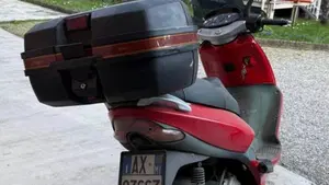 Aprilia Leonardo 250 (1999 -02)  (3)