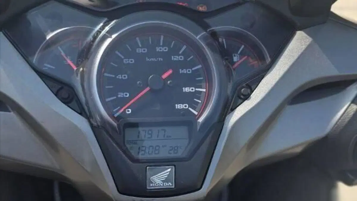Honda SH 300 i Sport ABS (2018 - 20)  (4)