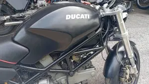 Ducati Monster 620 I.E. Dark (2002)  (7)
