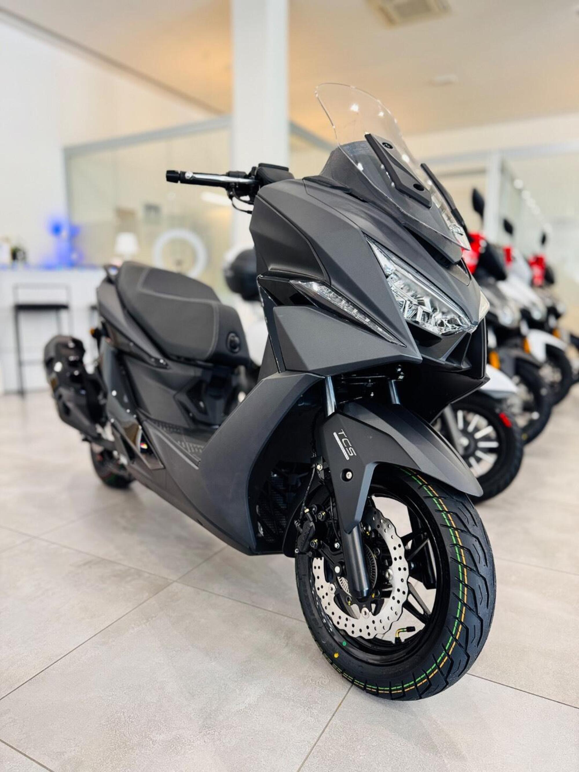 Kymco X-Town 250ST (2026) Nuova