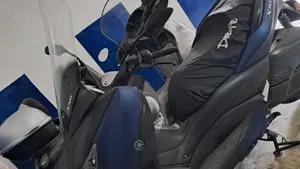 Yamaha X-Max 300 ABS (2017 - 20)  (4)