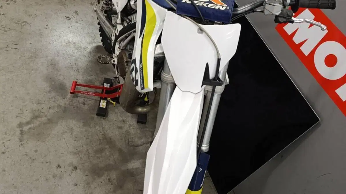 Husqvarna TC 85 (2016)  (3)