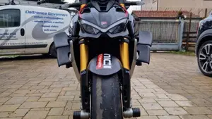 Ducati Streetfighter V4 1100 S (2020)  (4)