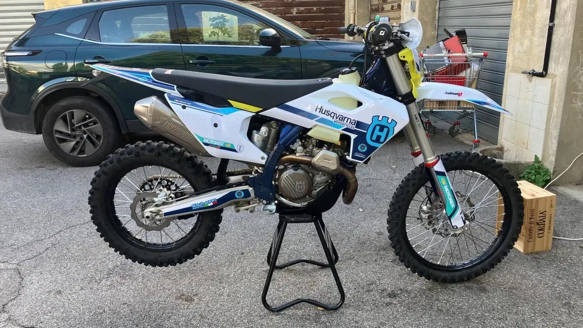 Husqvarna FE 450 (2025) 