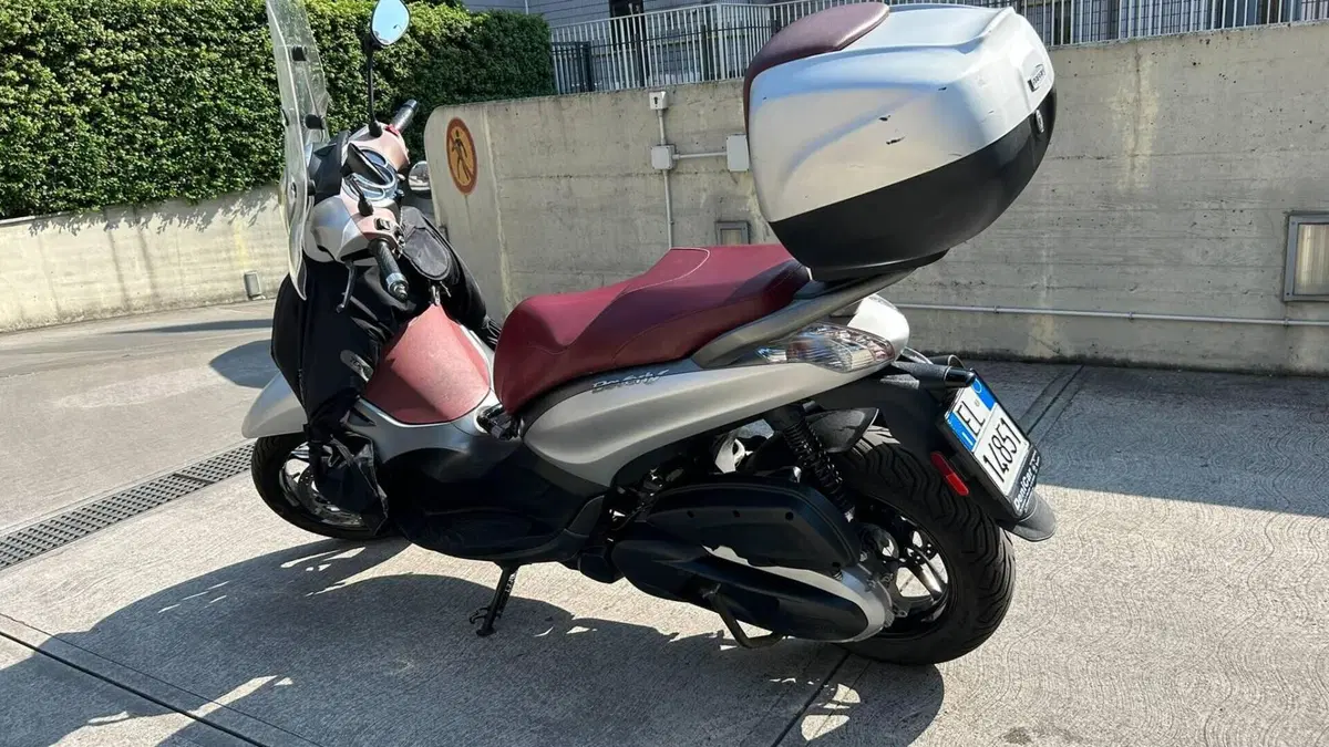 Piaggio Beverly 350 ABS (2016 - 20)  (3)