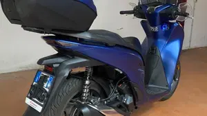 Honda SH 150i (2024 - 25)  (3)