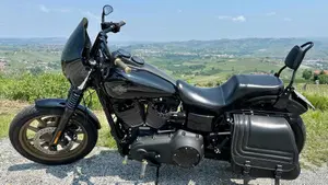 Harley-Davidson 1800 Low Rider S (2016 - 17) - FXDLS  (3)