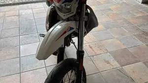 Fantic Motor Motard 50 M Performance 2t (2018)  (2)