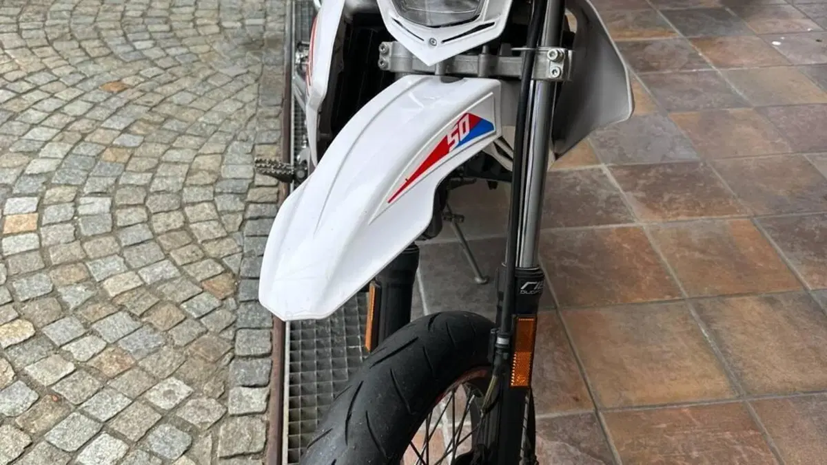 Fantic Motor Motard 50 M Performance 2t (2018)  (3)