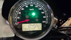 Moto Guzzi V7 III Racer (2017 - 20) 