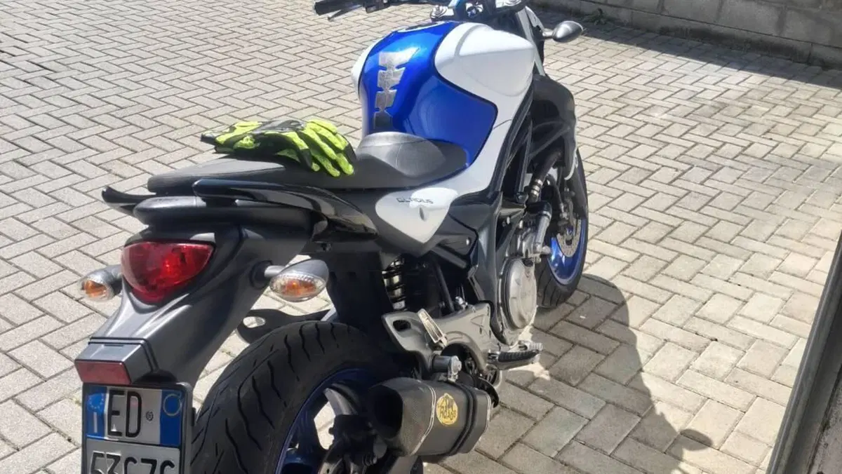 Suzuki Gladius 650 SFV (2009 - 15) 