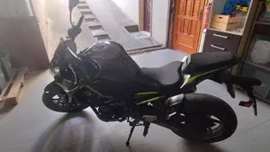 Kawasaki Z 900 (2020)  (2)