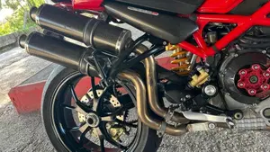 Ducati Monster S4R (2003 - 05)  (9)