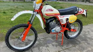 KTM   (3)