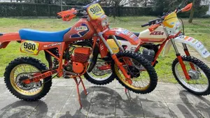KTM   (4)