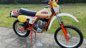 KTM   (7)