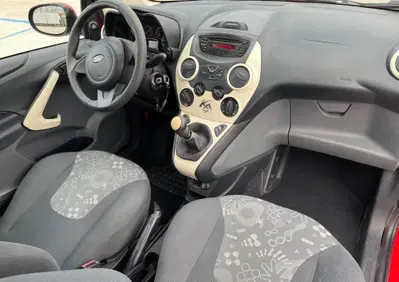 Ford Ka 1.2 8V 69CV Titanium (13)