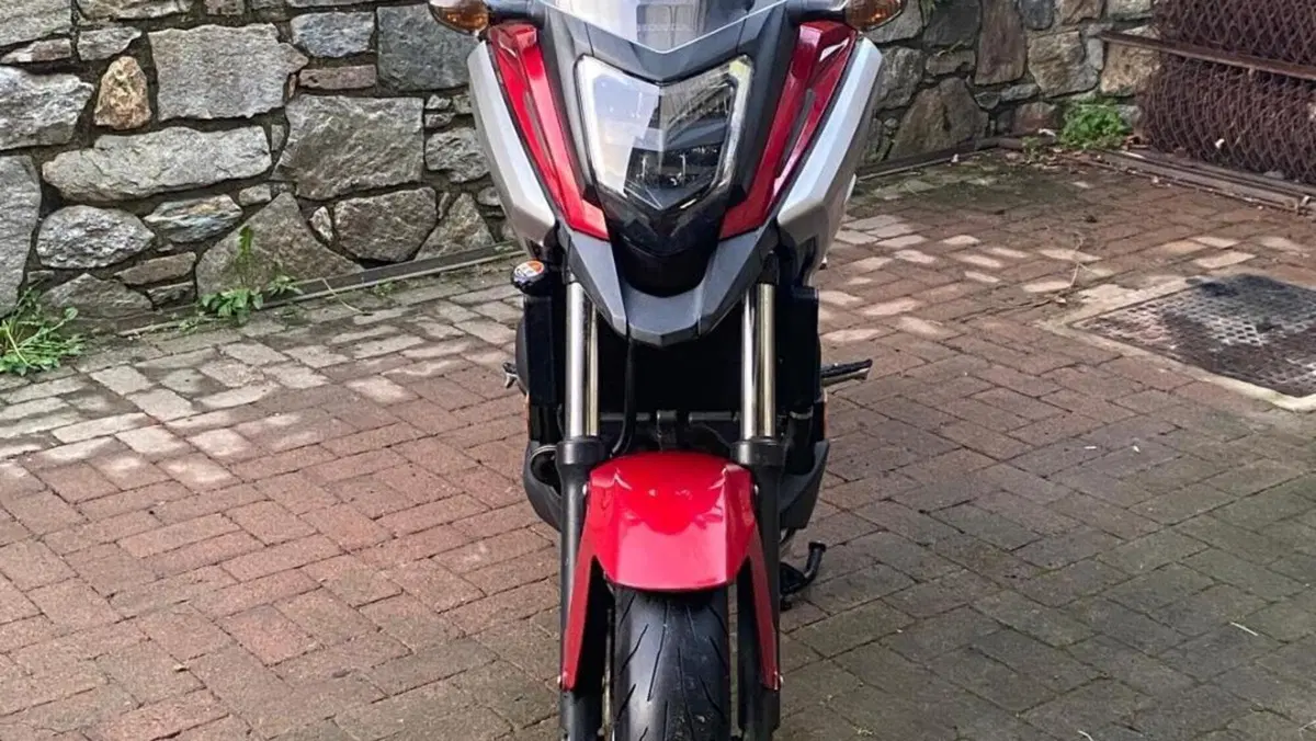 Honda NC 750 X DCT ABS (2016 -17)  (3)