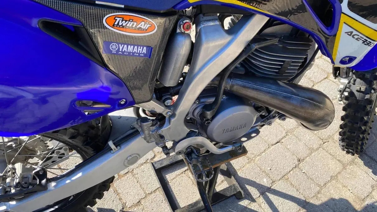Yamaha YZ 450 F (2026)  (3)
