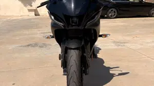 Yamaha YZF R125 (2023 - 26)  (3)