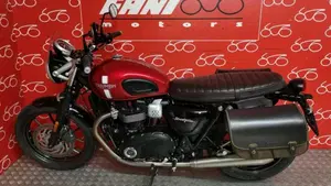 Triumph Street Twin 900 (2017 - 18)  (3)
