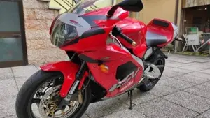 Aprilia   (2)