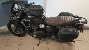 Triumph Bonneville T120 Black (2026)  (3)