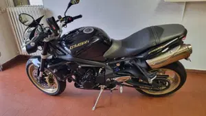 Triumph Street Triple R (2009 - 12)  (3)