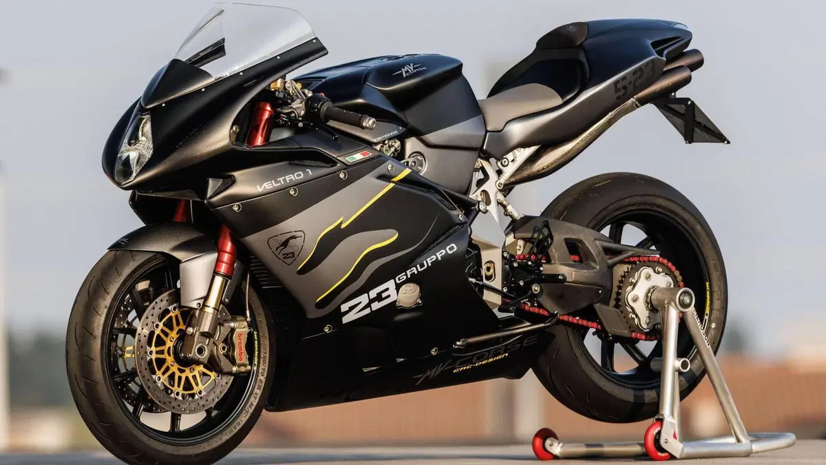 MV Agusta F4 1000 S (2004 - 05)  (4)