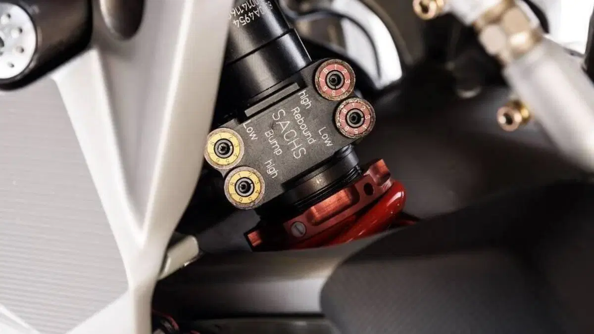 MV Agusta F4 1000 S (2004 - 05)  (14)