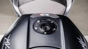 MV Agusta F4 1000 S (2004 - 05)  (16)