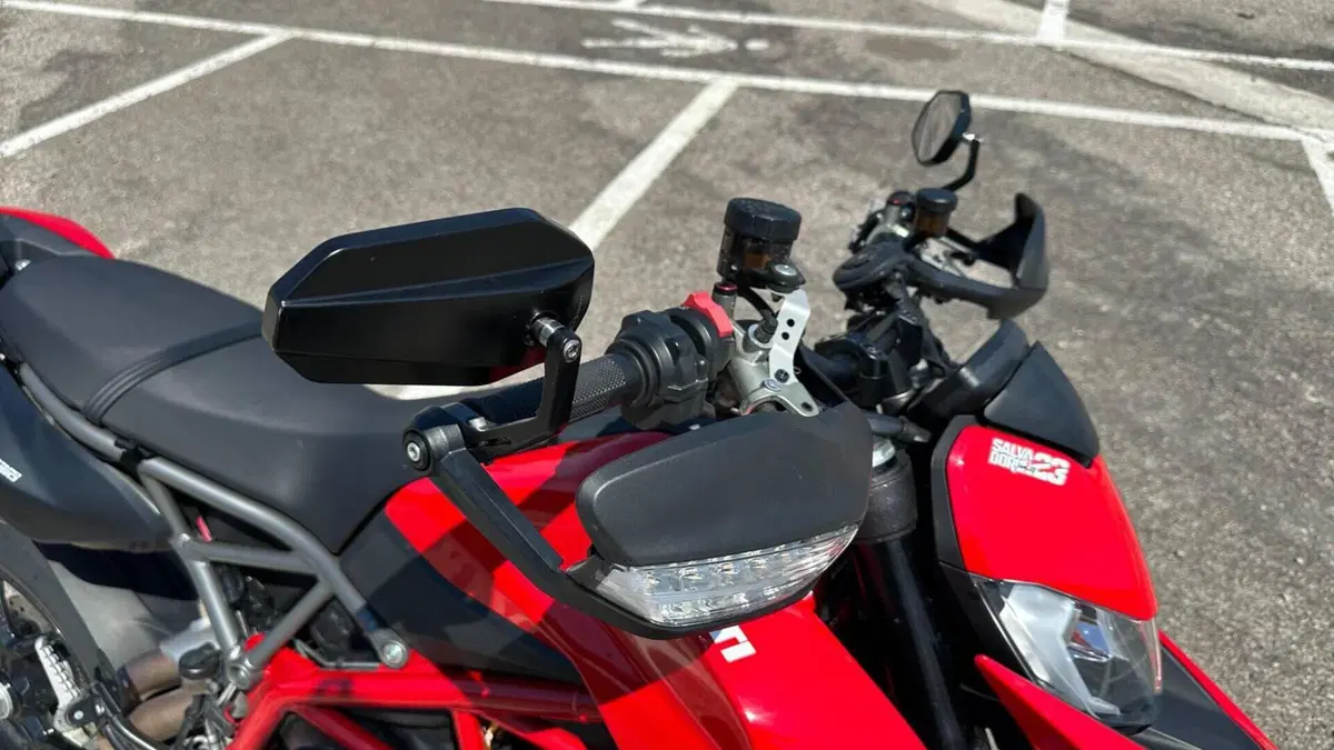 Ducati Hypermotard 950 (2022 - 25)  (10)