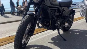 Ducati Scrambler 800 Night Shift (2021 - 22)  (3)