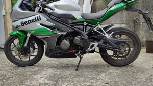 Benelli BN 302 R (2017 - 20) 