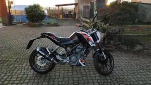 KTM 125 Duke ABS (2013 - 16)  (2)