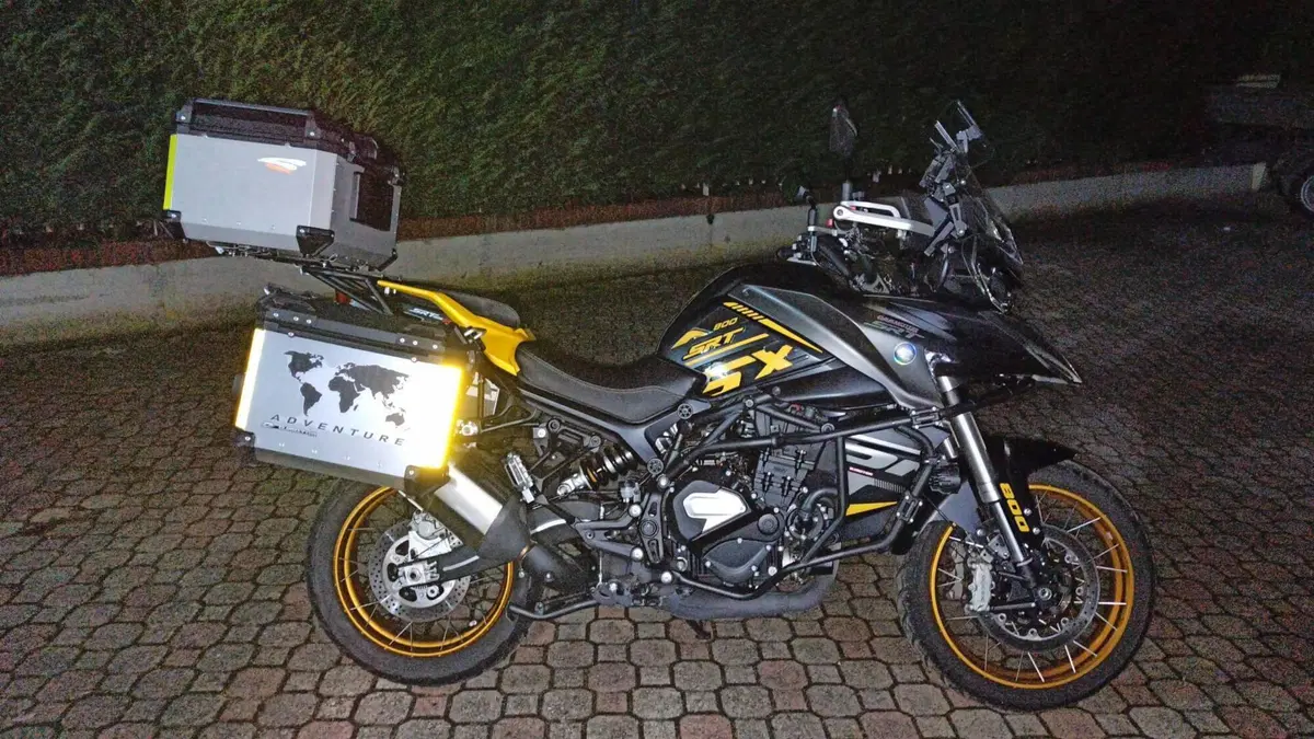 QJ Motor SRT 800 SX (2024 - 25) 