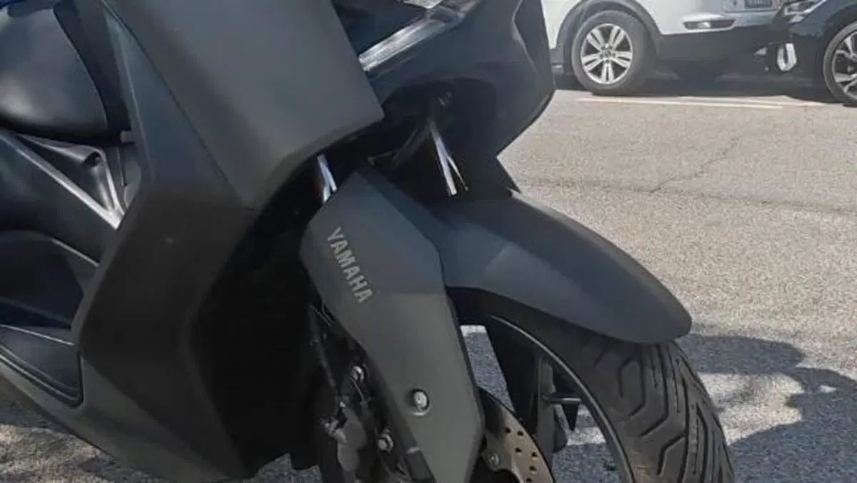 Yamaha X-Max 125 (2025 - 26)  (12)