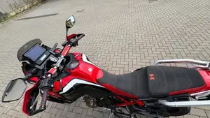 Honda Africa Twin CRF 1100L (2020 - 21)  (6)