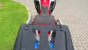 Honda Africa Twin CRF 1100L (2020 - 21)  (7)