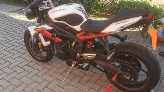 Triumph Street Triple R ABS (2013 - 17) usata