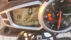 Triumph Street Triple R ABS (2013 - 17)  (5)