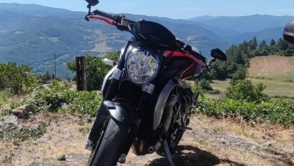 MV Agusta Brutale 800 EAS ABS (2012 - 15)  (8)
