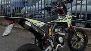 Fantic Motor Motard 125 Casa 4t (2019)  (2)