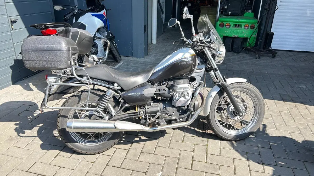 Moto Guzzi Nevada 750 Anniversario (2012 - 13)  (5)